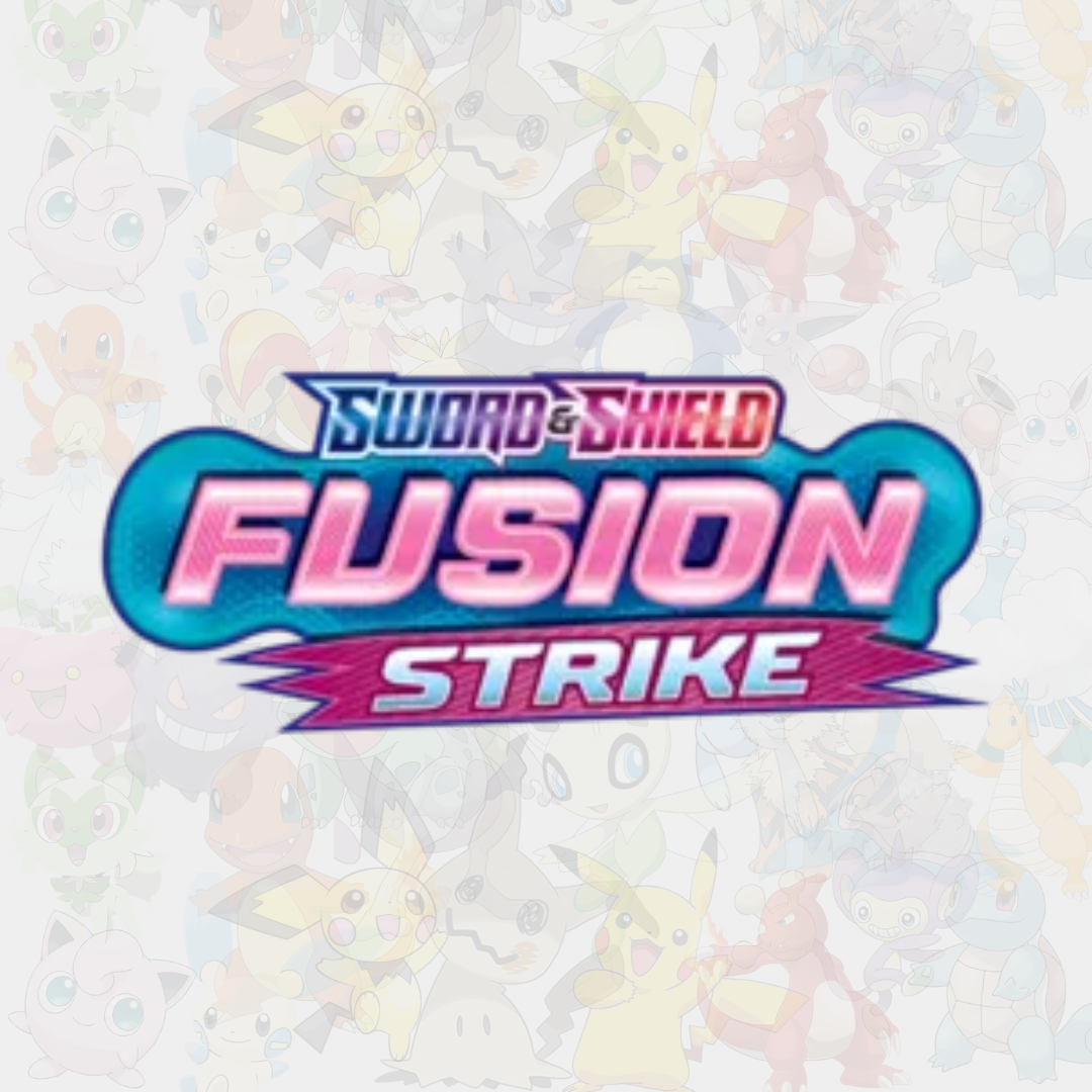 Logotyp för Pokémon TCG-setet Sword & Shield: Fusion Strike, med rosa och blå text på en ljus bakgrund fylld med silhuetter av olika Pokémon.