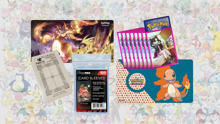 Bild på olika Pokémon TCG tillbehör, sleeves, spelmattor och centreringsverktyg.